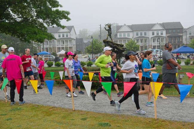 2023-05-13 SMILE Run Photos by Jim Ollick